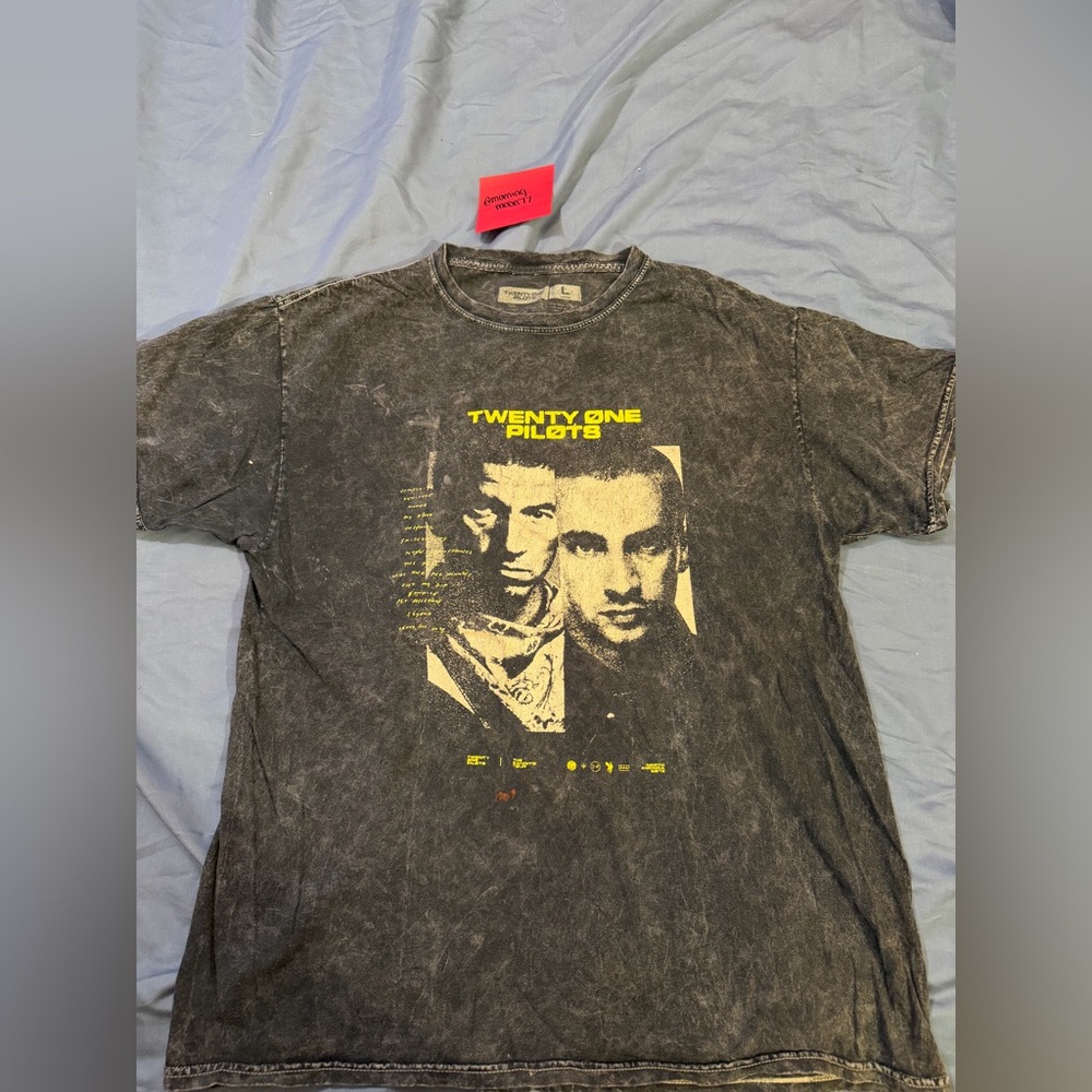 Black Vintage-Wash Band T-Shirt